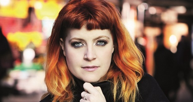Sanremo 2014, Noemi: “Bagnati dal sole e ‘Un uomo è un albero’ sono un viaggio verso me stessa”