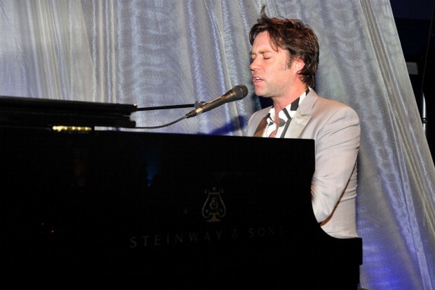 Sanremo 2014, Leone rassicura: “Rufus Wainwright non si crocifiggerà all’Ariston”