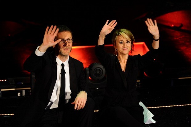 Sanremo 2014, 21 febbraio: Rocco Hunt vince tra i giovani, tutte le esibizioni