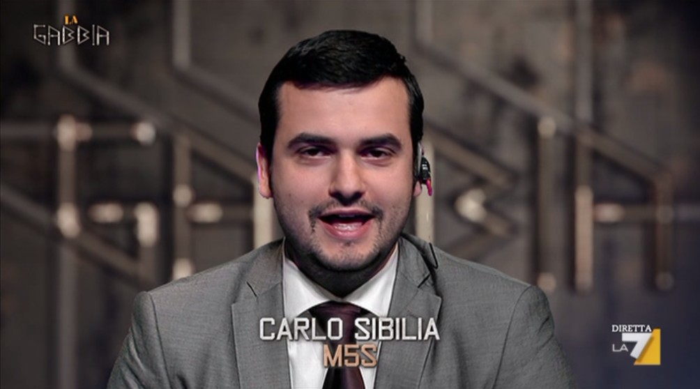 Rocco Casalino del M5S contro La Gabbia: “Non manderemo più nostri rappresentanti, Paragone non ci fa parlare”