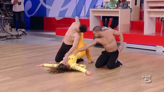 Amici 13, puntata 8 febbraio 2014: Carboidrati al serale. Francesca, Greta e Giacomo eliminati