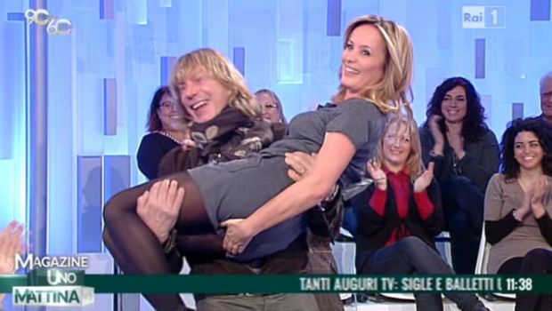 Max Novaresi nei commenti di TvBlog contro Lorella Landi: “Verissimo ha sempre vinto su Le amiche del sabato quest’anno”