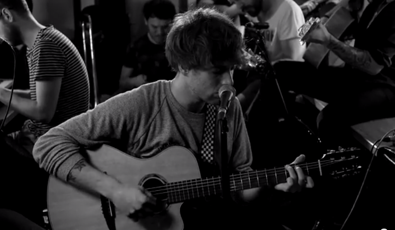 Paolo Nutini, l’inedito Better Man live acustico: testo, traduzione e video
