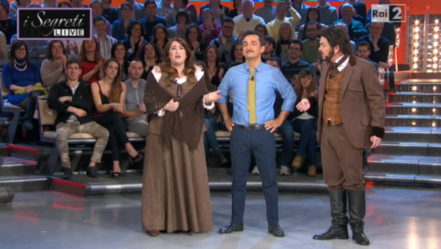 Quelli che il calcio, Corrado Tedeschi contro la D’Urso. Pantani-Cacciari contro Giletti e Junior Masterchef (“bisogna chiuderlo”)