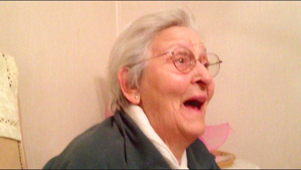 Giass è bellissimo. Lo dice anche mia nonna (video)