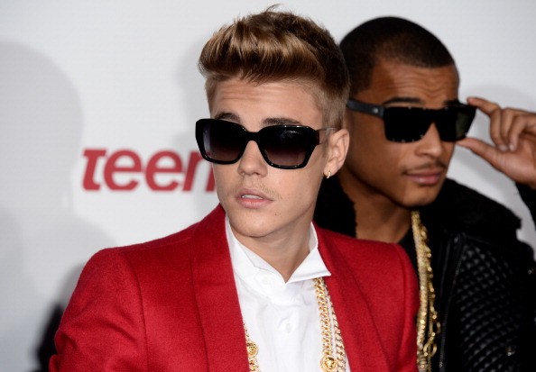 News Musicali 2014: Justin Bieber raccolte le firme per cacciarlo, Melanie C nega un’autobiografia