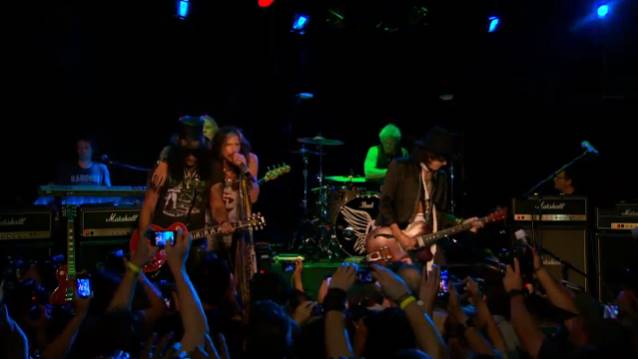Aerosmith sul palco con Slash: il video dell’intero concerto al Whisky A Go Go
