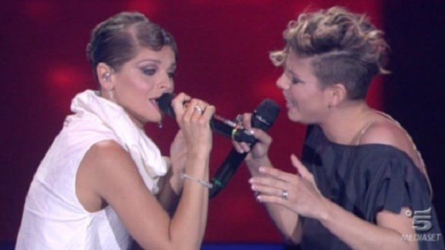 Alessandra Amoroso ed Emma Marrone NON duettano in Un’estate italiana per i Mondiali 2014: