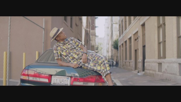 Classifica singoli Europa 5 Aprile 2014: Pharrell ancora primo, sale Shakira, entra Enrique Iglesias