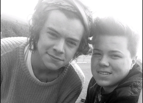 One Direction, Harry Styles selfie con fan
