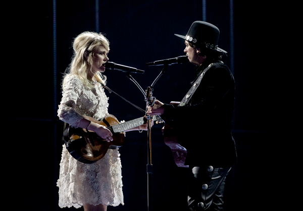 Common Linnets, Calm After The Storm: testo, traduzione e video