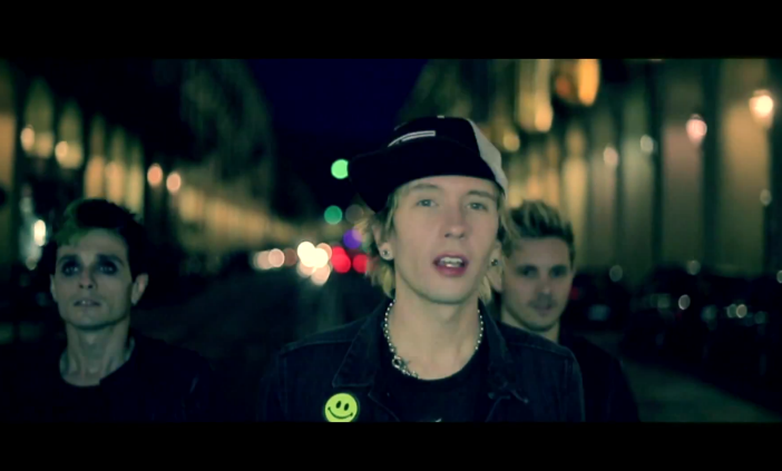 dARI, Solo Punk Rock: testo e video ufficiale