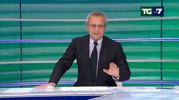 Tg La7, Mentana senza fiato: “Non ce la faccio a leggere i titoli” (VIDEO)