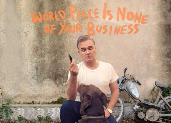 Morrissey, World peace is none of your business: testo e traduzione del nuovo singolo