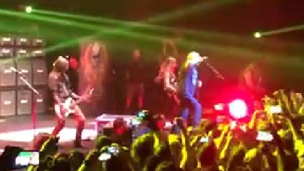 Phil Anselmo, Rex Brown e Zakk Wylde coverizzano live i Pantera (video)