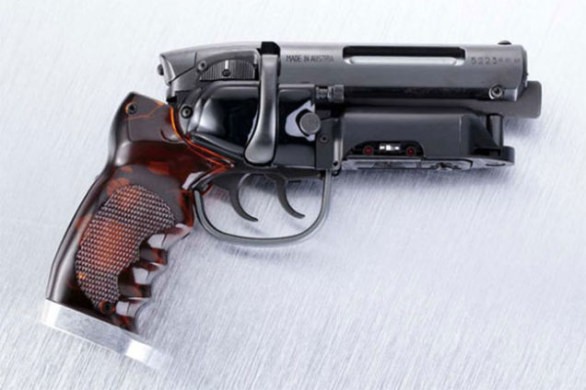 Blade Runner: riproduzione della pistola di Rick Deckard da 900 dollari
