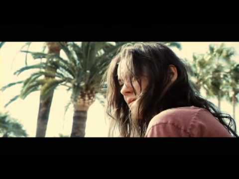 ‘I FINK U FREEKY’ by DIE ANTWOORD (Official)