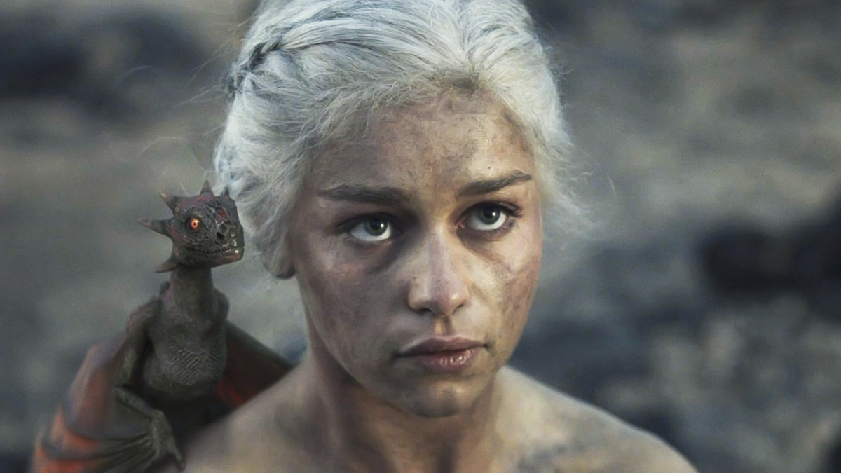 Film 2015-2016: Teresa Palmer per il remake di Point Break – Emilia Clarke in Toscana per Voice from the Stone
