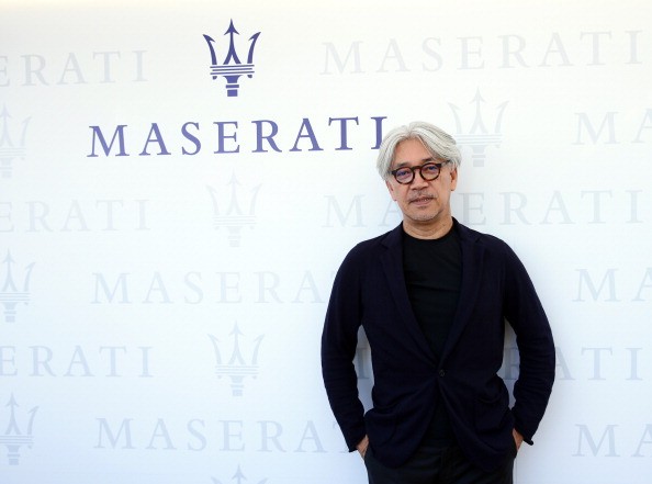 Ryuichi Sakamoto rivela di avere un cancro e annulla tutti gli impegni professionali