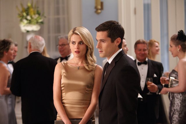 666 Park Avenue, su Italia 1 la serie tv che vorrebbe creare suspence ma non ci riesce