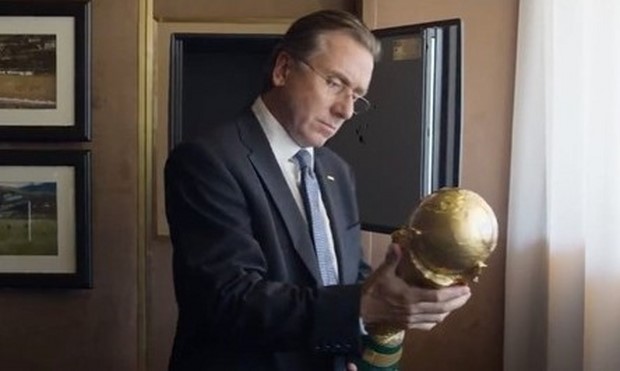 Stasera in tv su Rai 1: “La grande passione” con Tim Roth e Gérard Depardieu