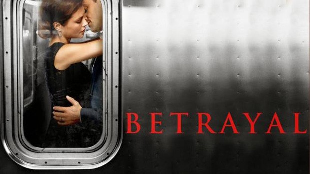 Stasera in tv, 25 luglio 2014: Tradimenti, Fantozzi, La Grande Storia