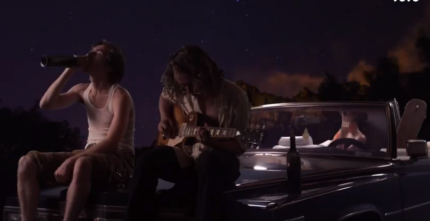 Counting Crows, Scarecrow: testo, traduzione e video