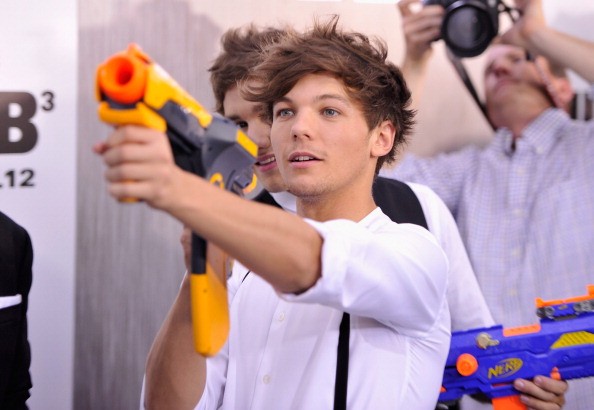 Louis Tomlinson: “All’inizio essere con i One Direction è stato qualcosa di difficile da digerire”