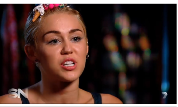 Miley Cyrus, le dieci dichiarazioni imperdibili: dalla droga e i valori a Liam Hemsworth (video)