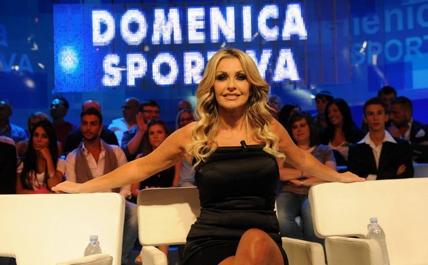La Domenica Sportiva, Ferrari (“Che vergogna!”) e Balestrieri (“Si aggrappa alla Formula 1 per gli ascolti”) attaccano