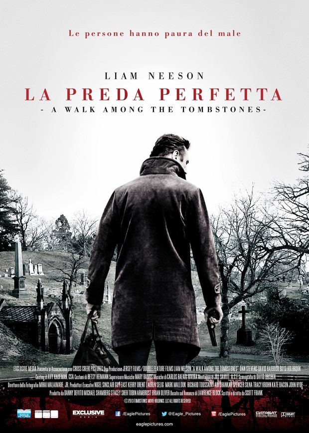 La preda perfetta – A Walk Among the Tombstones: locandian italiana e foto del crime-thriller con Liam Neeson