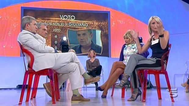 Uomini e Donne, Arbiter Elegantiae: Maria De Filippi attinge a Real Time e Fox Life per rinnovare il Trono Over