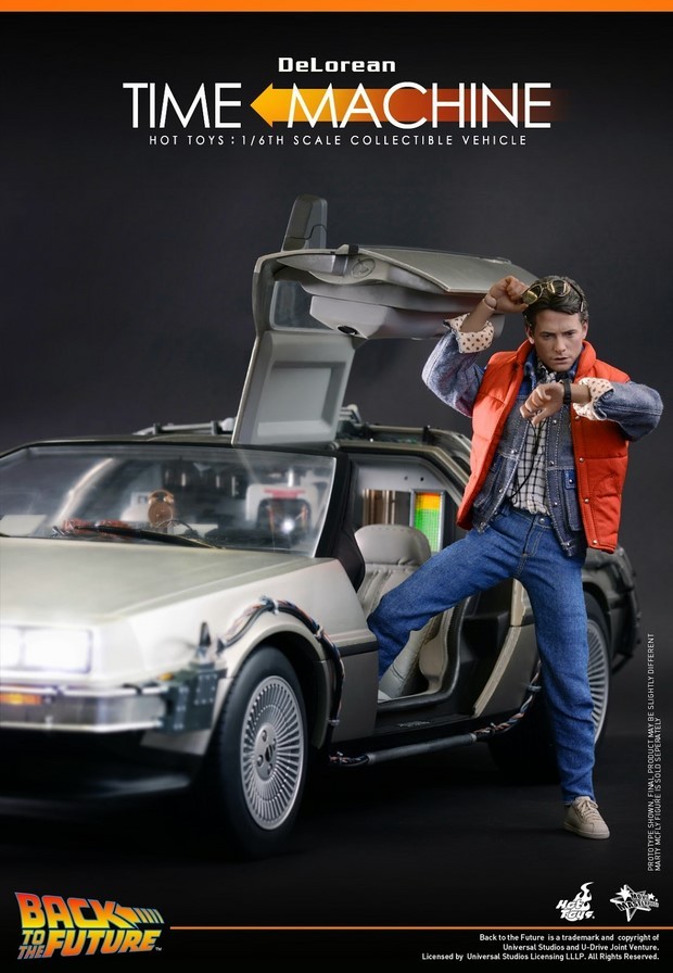 Ritorno al futuro: foto nuova replica Hot Toys della Delorean