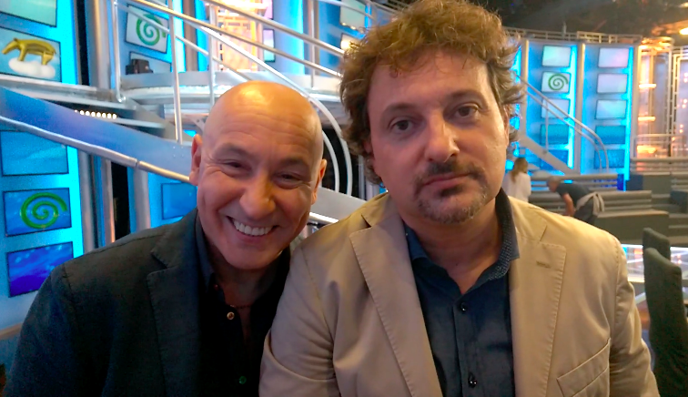 Striscia la Notizia 2014, Pieraccioni e Battista: “Sarà una messa, noi i sacerdoti” (Video)