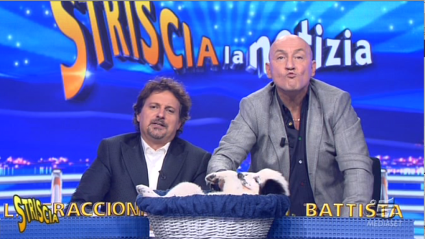 Striscia la notizia, i conduttori meglio del contenuto! Pieraccioni afono, Battista battitore libero (da Antonio Ricci?)