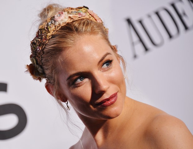 Sienna Miller, Zoe Saldana e Elle Fanning in “Live by Night” di Ben Affleck