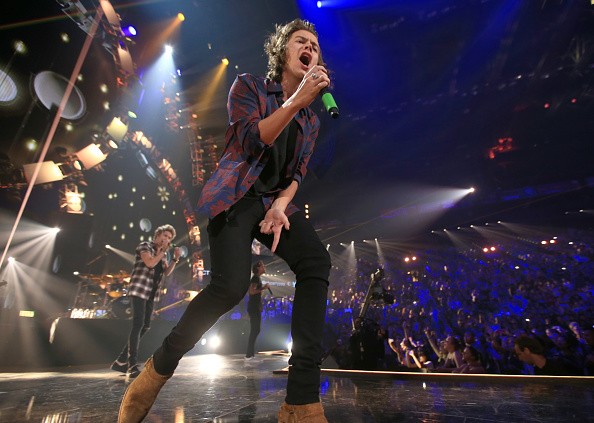 Harry Styles e il nuovo album di Taylor Swift, 1989: “E’ bello, no?” (video)