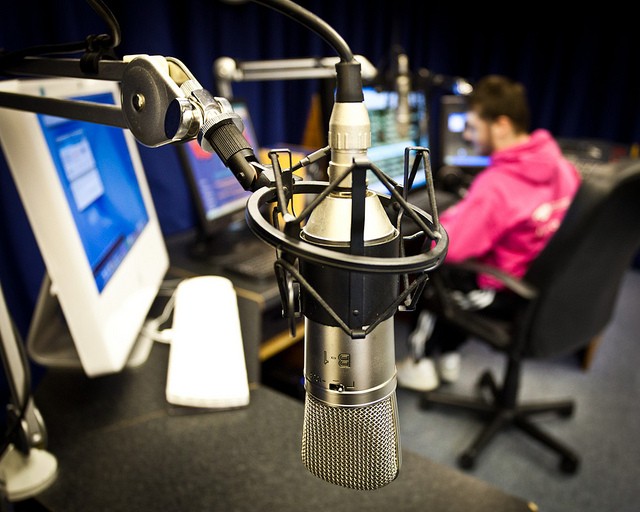 La radio italiana compie 90 anni