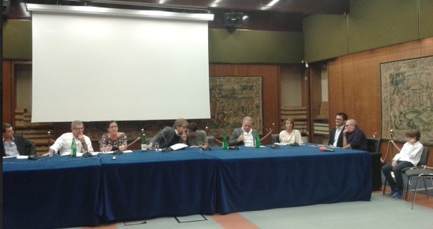 Una pallottola nel cuore, conferenza stampa della fiction di Rai1 con Gigi Proietti