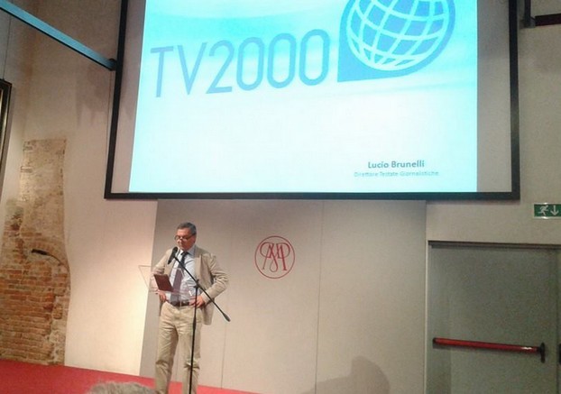 Tv2000 palinsesto 2014 – 15: in arrivo Attenti al lupo, Siamo Noi, Help, Bel Tempo si Spera
