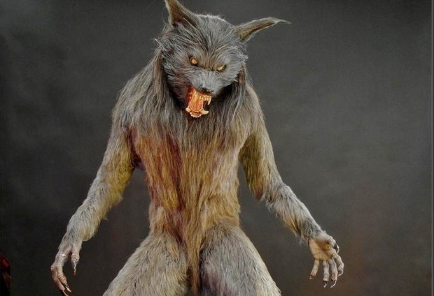 Halloween horror gadget: statua life-size del film L’ululato