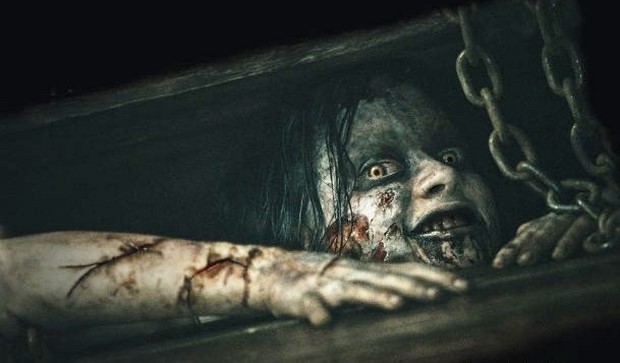 Halloween Horror Nights: video dell’attrazione “Evil Dead Remake”