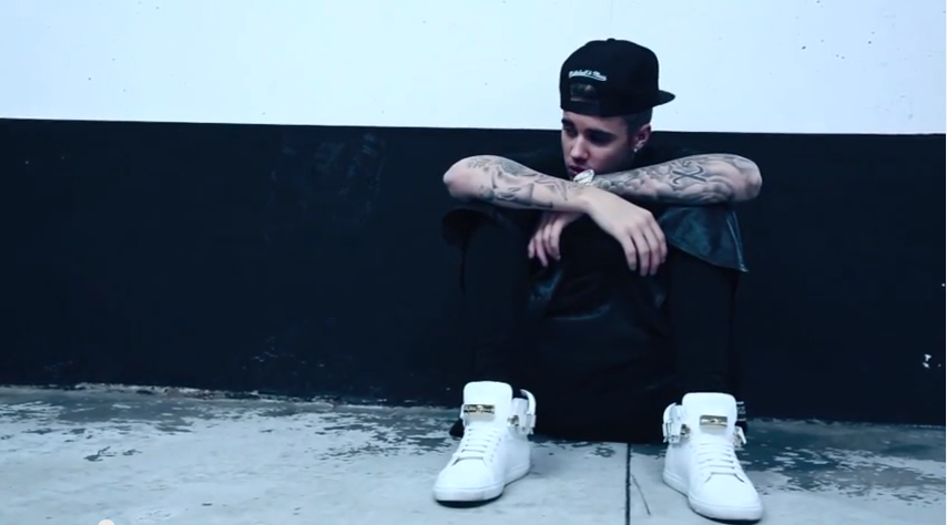 Khalil feat. Justin Bieber, Playtime: testo, traduzione e video