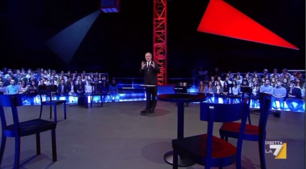 Servizio Pubblico, Santoro: “Renzi vuole rottamare i talk scomodi”