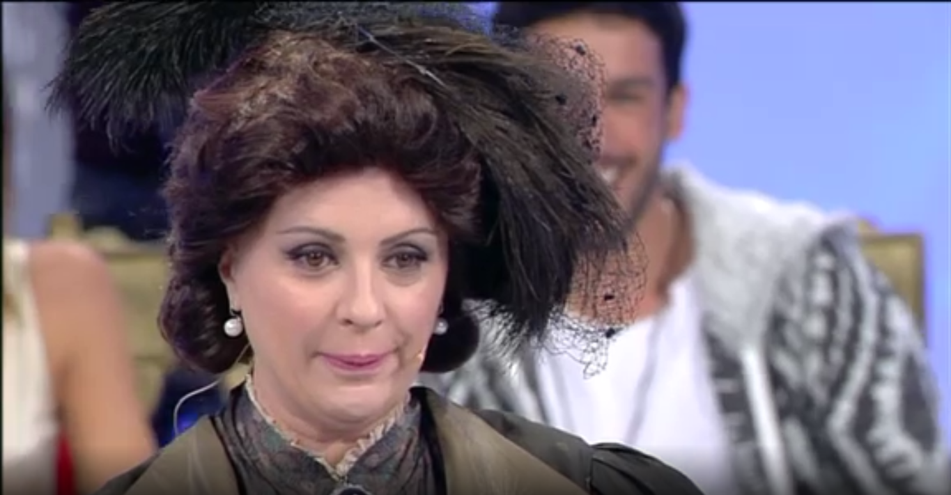 L’Isola dei Famosi 2015: Brumotti o Malgioglio come inviato? Anche Tina Cipollari e Irene Pivetti nel cast (Anteprima Blogo)