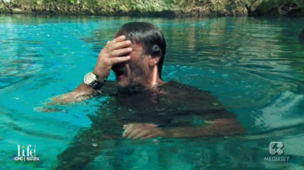 Life: Uomo e natura, il superman Vincenzo Venuto non lancia documentari, ma li vive. E’ la versione “Maglietta bagnata” di Alberto Angela