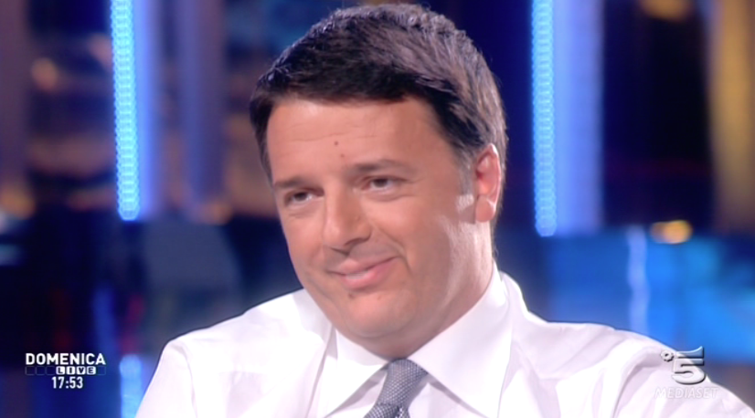 Matteo Renzi a Domenica Live con simpatia: “Io sono la pausa tra le pubblicità”