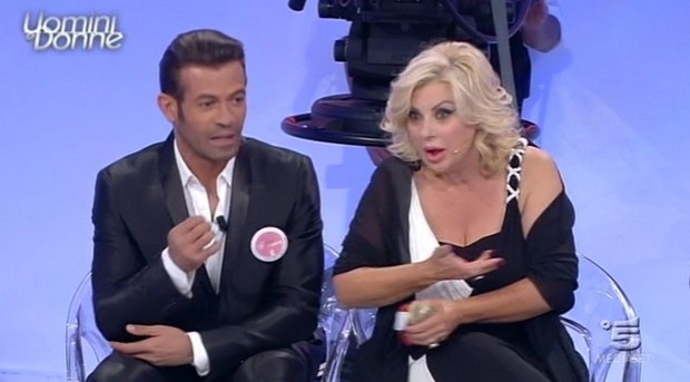 Uomini e Donne, telerissa dai toni amari nel Trono Over: tutti si prendono terribilmente sul serio