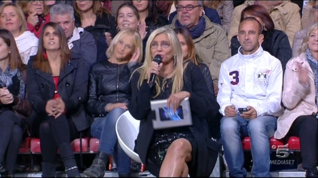 Ospiti tv sabato 8 novembre 2014: la Venier e Totti a Tu sì que vales, De Sica e Papaleo a Ballando con le Stelle, Signorini a Che Fuori Tempo Che Fa