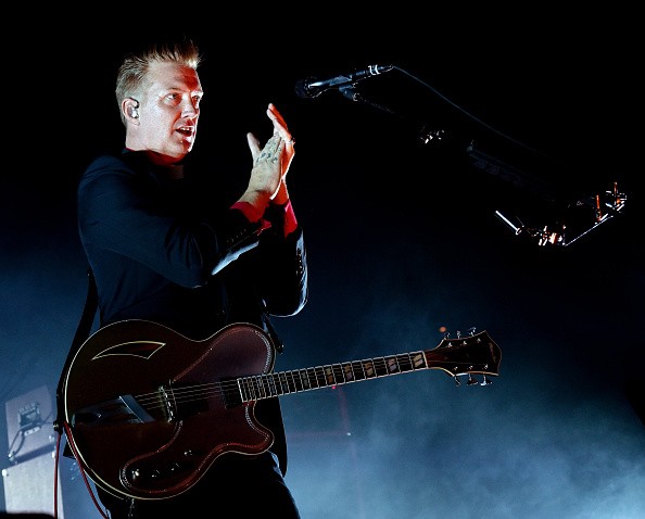 Queens Of The Stone Age, Nick Olivieri torna come ospite in concerto (Video e Foto)